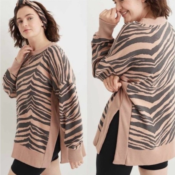 Aerie Oversized Good Vibes Sweatshirt. Zebra Print. Small - Picture 6 of 9